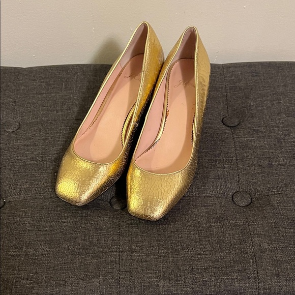 Vintage J. Crew Gold Textured Flats - Picture 1 of 6